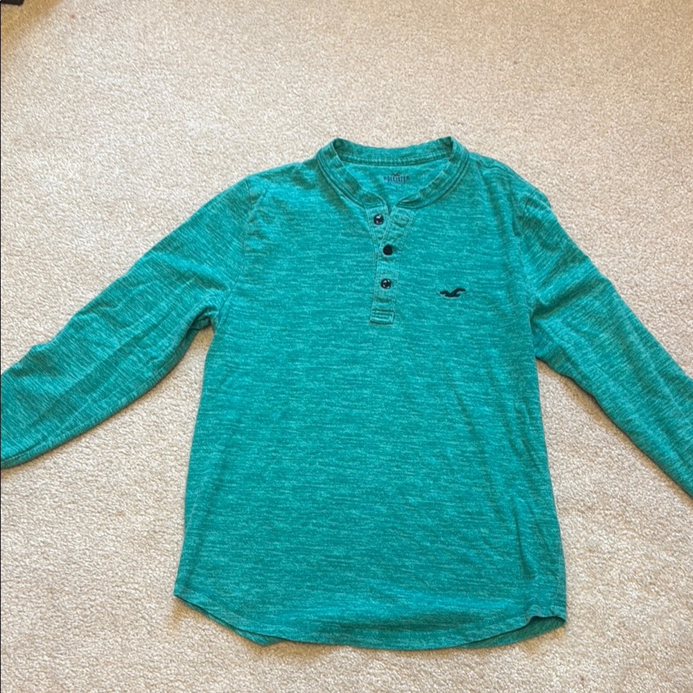 Hollister Green Long Sleeve Tee Casual Essential